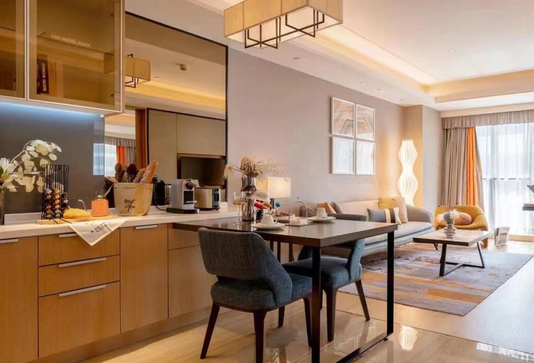 Hongqiao Primus - National Exhibition Center Aparthotel